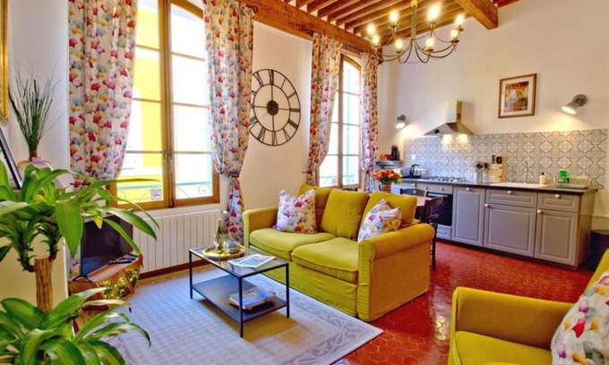 Apt Apartment | Cent Cinq - unique apartments in the heart of Apt