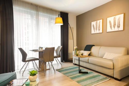 Stalingrad Apartment | Center Design Residence