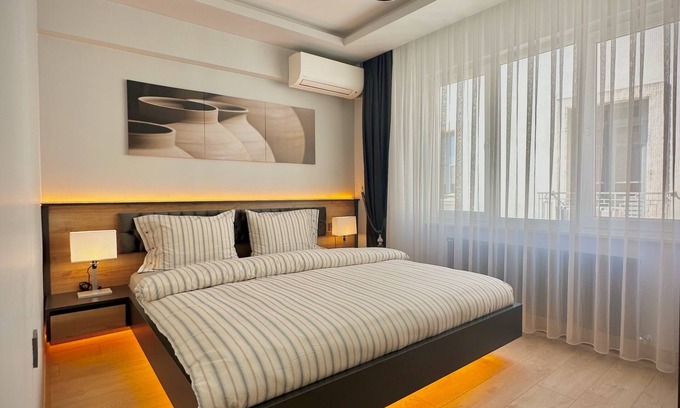 Pera Apartment | Center Location 2 Bedroom Amazing Flat in Taksim