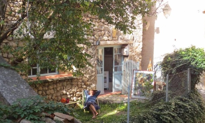 Moustiers-Sainte-Marie House | Center of MOUSTIERS STE MARIE In the calm JARDIN CLOS Home any comfort: 2-8 pers
