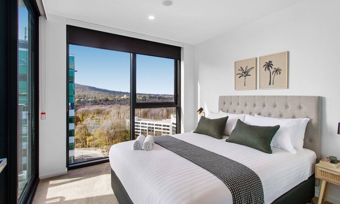 City East Apartment | Central 2-Bed with Gym, BBQ & Stunning Views