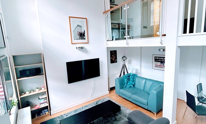 Holborn and Covent Garden Apartment | Central 2-Bedroom, 2-Bathroom Apt near Holborn Station, Covent Garden & West End