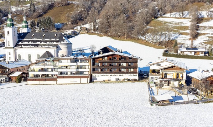 Brixen im Thale Apartment | Central apartment in Brixen, near the ski bus