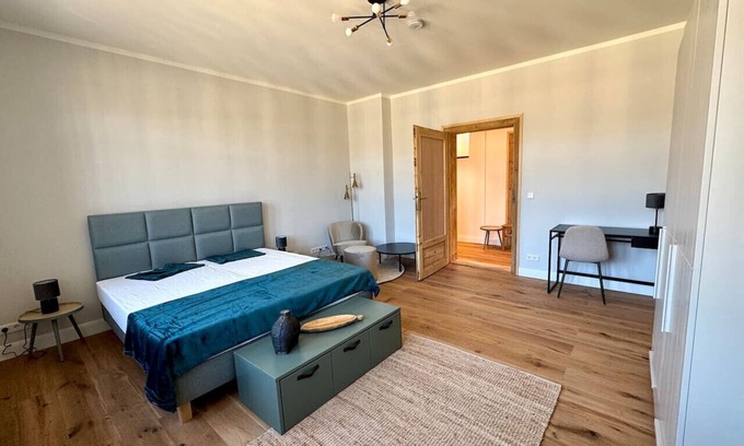 Fuerth Apartment | Central apartment - up to 6 guests