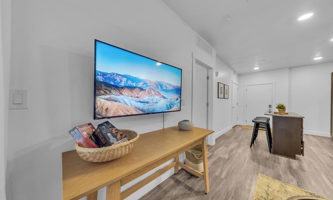 Rio Grande Apartment | Central Charm! Easy Walk Access & Discounts!