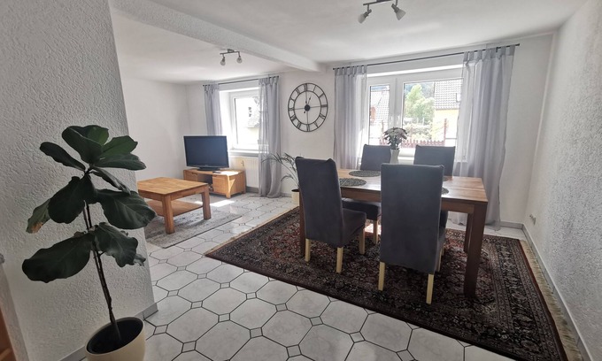 Sankt Ingbert Apartment | Central first floor apartment