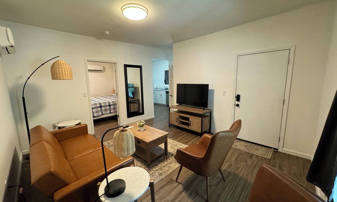 Wichita House | Central ICT.B