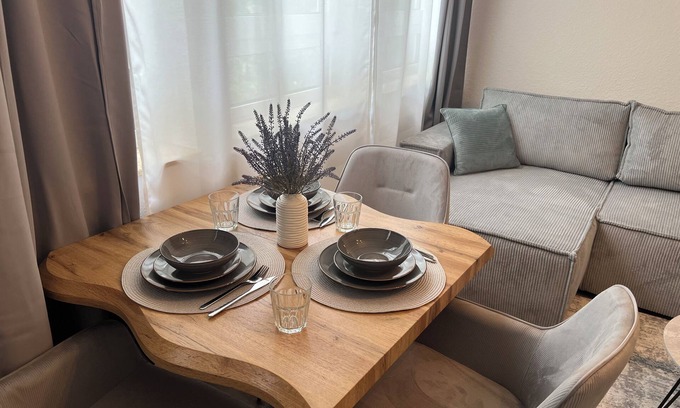 Neustadt-Nord Apartment | Central location/WLAN /Netflix/Elevator