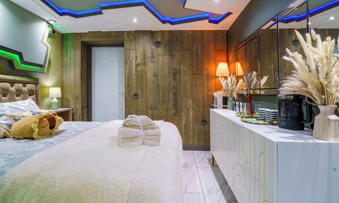 Farringdon House | Central London Hub