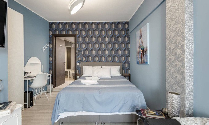 Thessaloniki City Centre Apartment | Central Luxury Mini Suite Romeo with Wifi