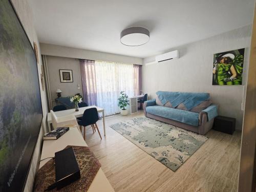 Menton Apartment | Central Menton Near Monaco