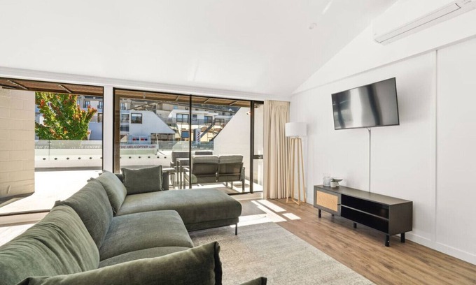 Queenstown City Centre Apartment | Central on Shotover 2