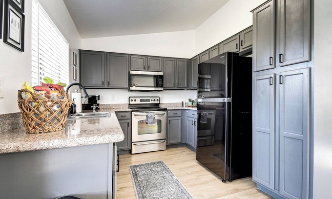 South Mountain House | Central Phoenix Vacation Rental ~ 5 Mi to Downtown