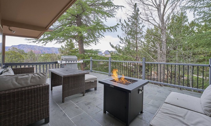 West Sedona Apartment | Central Sedona Home with 3 Units