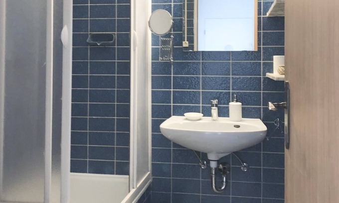 Innenstadt-Ost Apartment | Central studio in the popular Kaiserstrasse district