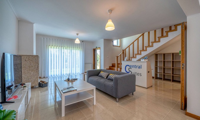 Arouca House | Central Suites Arouca