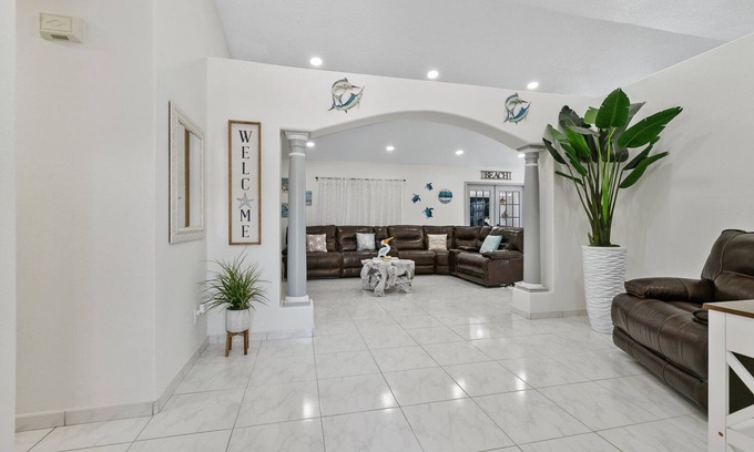 Pinecrest West Park House | Central Tampa Fun
