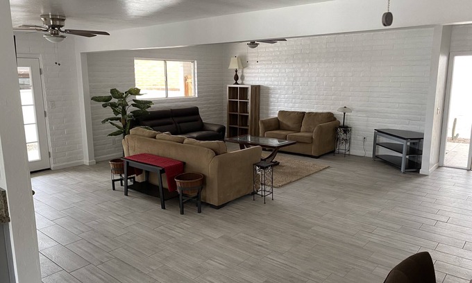 Winterhaven House | CENTRAL TUCSON OASIS with Heated POOL - GREAT GATHERINGS