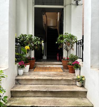 Cantelowes House | Central Victorian House