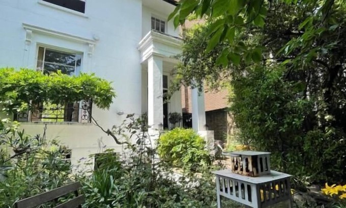 Cantelowes Hotel | Central Victorian House