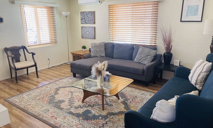 Southeast Heights House | Centrally located and huge private enclosed backyard