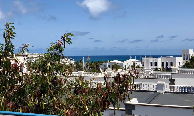 Costa Teguise Apartment | Centrally Located Modern Apartment With Sea Views , Near The Main Beach
