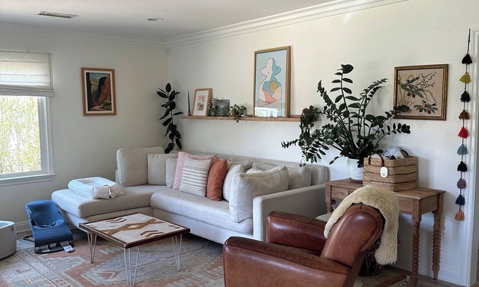 Westchester House | Centrally-located, family-friendly Westchester home