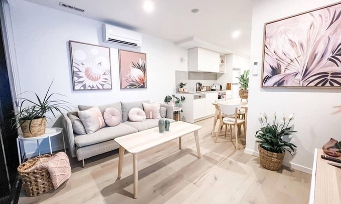 Canberra City Centre Apartment | Centrally Located Luxury Apartment in Canberra