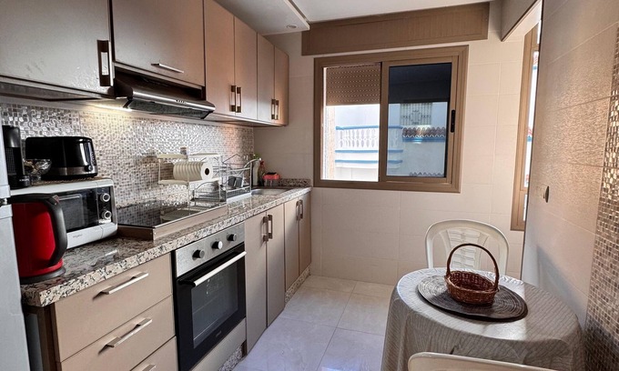 Chefchaouen Apartment | Centrally Located 3bd w/AC & Rooftop Views! 1 Min to Bus station!