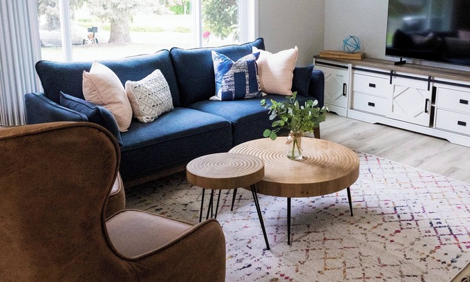 Federal Way House | Centrally located, newly renovated home