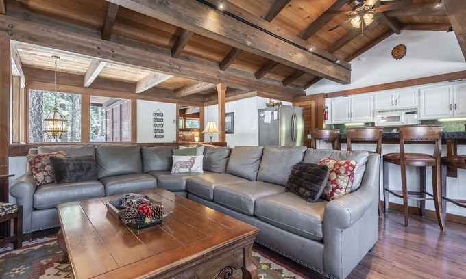 Tahoe Tavern Condo | Centrally Located Tahoe Taverns Condo, Close to Tahoe City & Skiing at Alpine and OV!