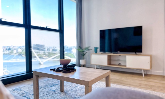 South Brisbane Apartment | Centre of Brisbane at RiverFront