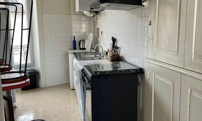 Aurillac Apartment | Centre Ville Aurillac Appartement 70 m², 3 Chambres, 5 Couchages