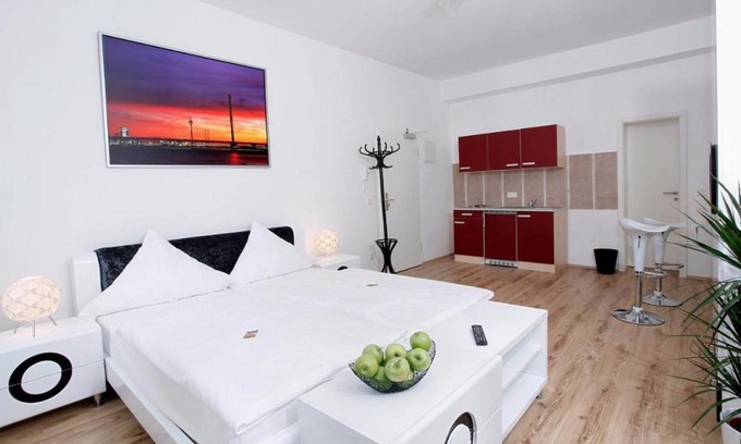 Dusseldorf Old Town Apartment | Centro Hotel Design Apart