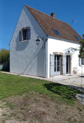 Cepoy House | Cepoy