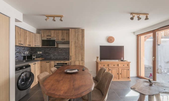 Les Claux Apartment | CerfBois - Charmant appt à la montagne