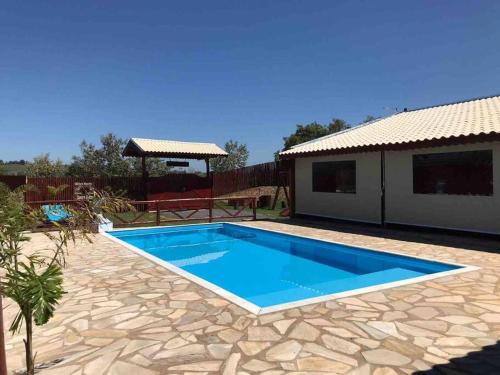 Tatui House | Chácara Recanto Quero-Quero