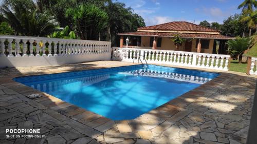 Santa Isabel House | Chácara Sombra do Altíssimo