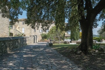 Blauzac House | Château Chambarru in Blauzac