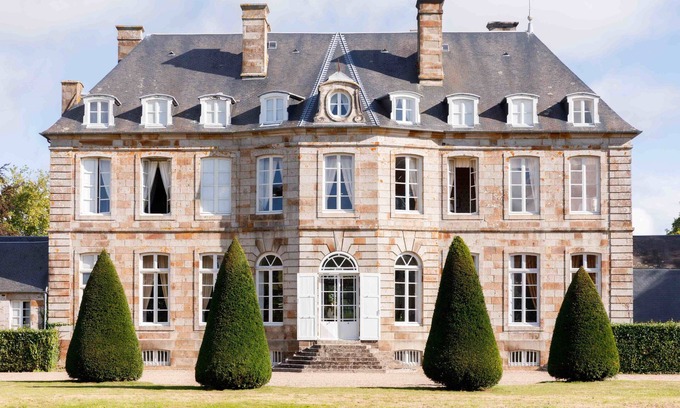 Vergoncey Bed & Breakfast | Château de Boucéel