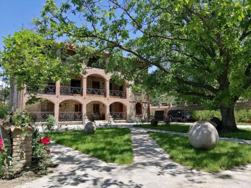 Zegaani Hotel | Château Fort de Manavi, Boutique Hotel