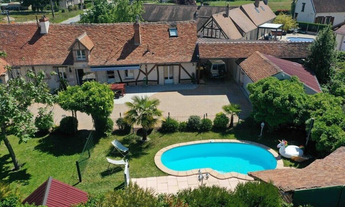 Romorantin-Lanthenay House | Châteaux & Beauval: The Villa Eribelle