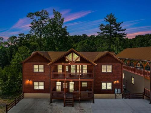 Caton House | Cha Chas Castle Spectacular Cozy Castle
