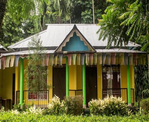 Neora House | Chai Bagan Homestay By StayApart