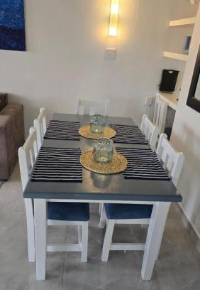 Shaka's Rock Apartment | Chakas Rock Chalet 39