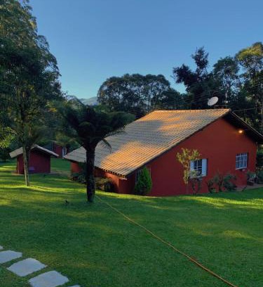 Monte Verde Apartment | Chalé nas Nuvens - Chalé Vermelho