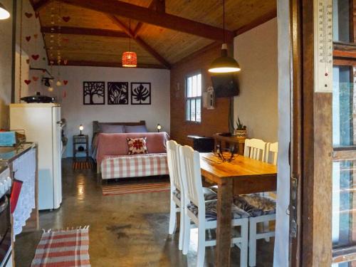 Sao Francisco Xavier House | Chalé rústico na natureza de SFX