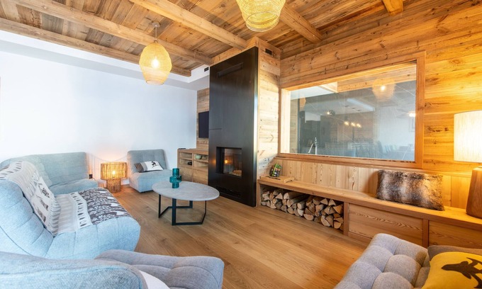 La Toussuire Ski Chalet | Chalets de Cœur - chalet LORNA from 100m to the slopes with swimming pool