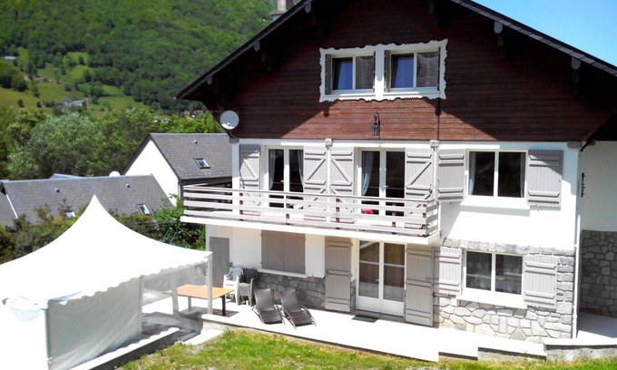 Cauterets Ski Chalet | Chalet 4 * for 14 people with outdoor SPA
