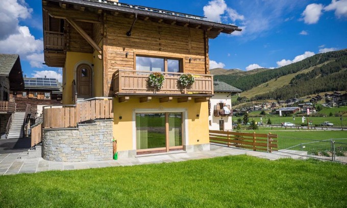 Livigno House | Chalet 4 Stagioni - AlpineEscape